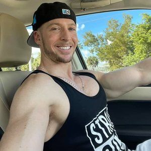 Meet your Posher, Josh